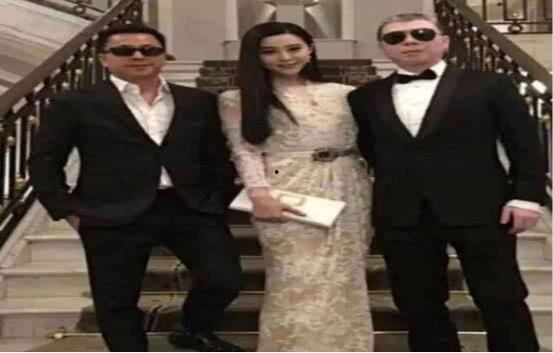 娱乐圈十大经典吃瓜,娱乐圈十大经典吃瓜事件回顾