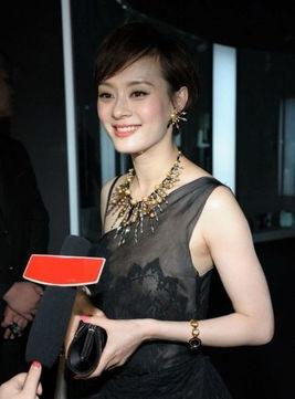 娱乐吃瓜女星私下露脸,吃瓜女星私下真容曝光，美貌与实力并存